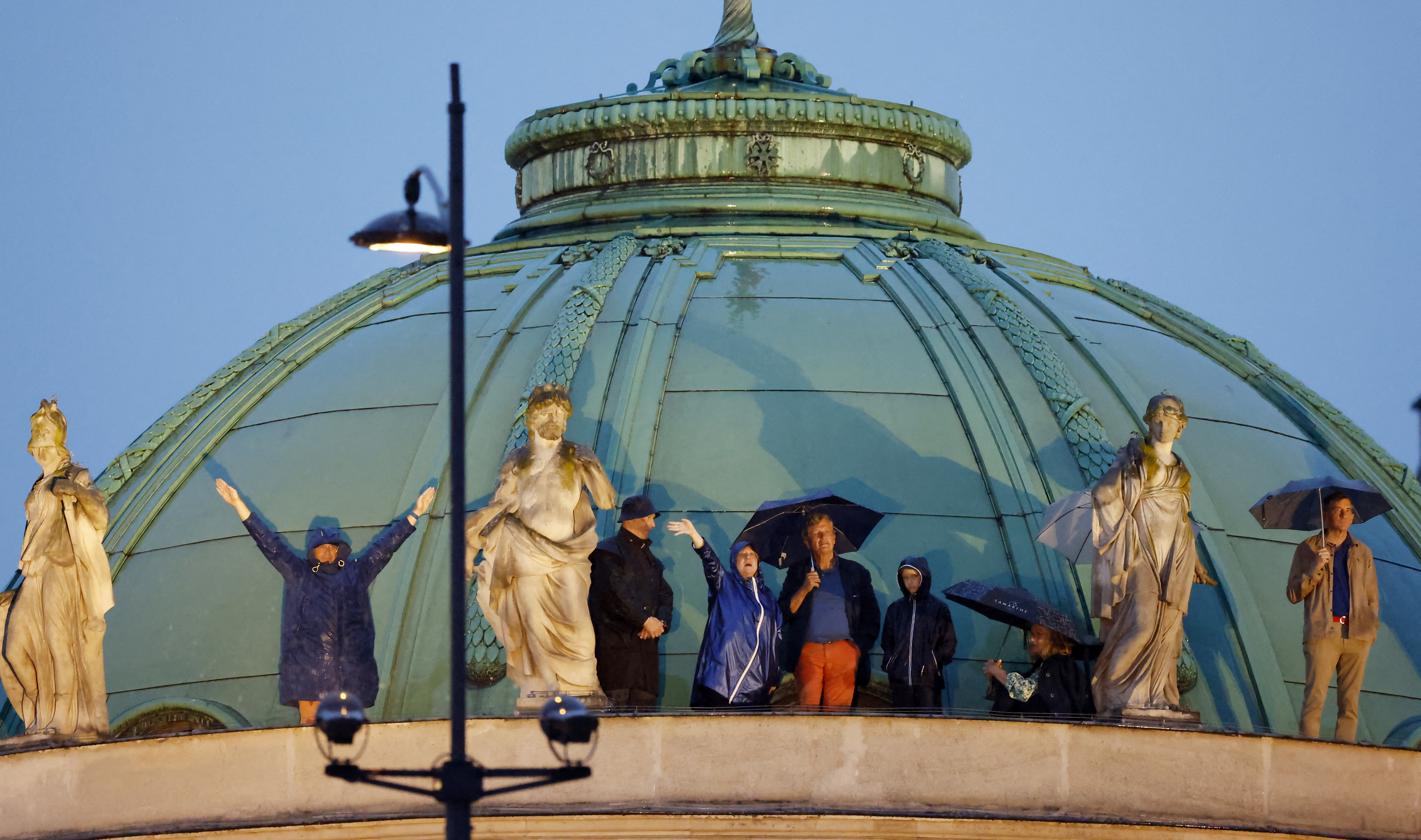 Ολυμπιακοί Αγώνες 2024 – Παρίσι: Τα «καρέ» μιας ξεχωριστής τελετής έναρξης-26