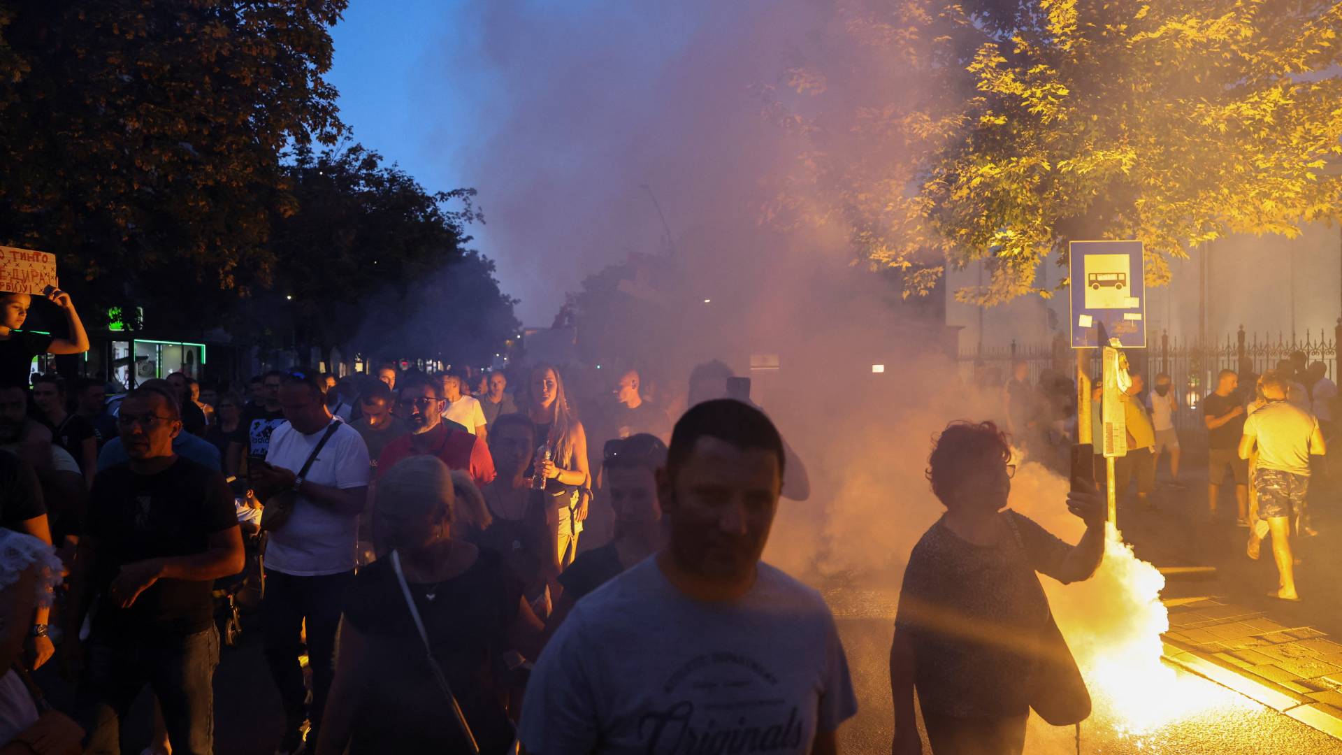 Σερβία: Χιλιάδες στους δρόμους ενάντια σε συμφωνία με την Ε.Ε. για εξόρυξη λιθίου-3