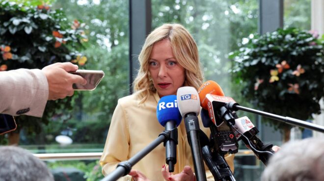 μελόνι-το-ισραήλ-να-μην-πέσει-στην-παγ-563150752