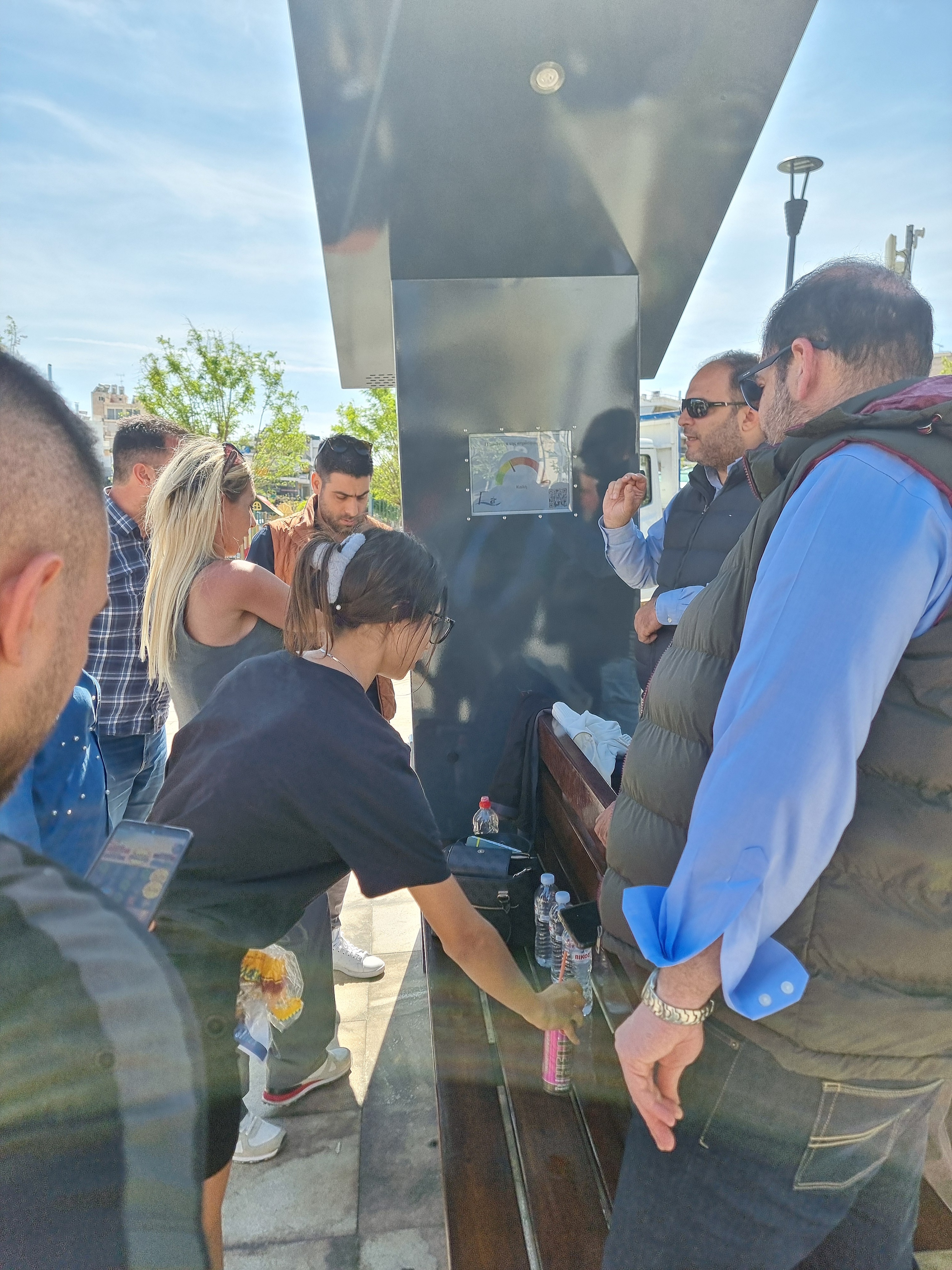 Τα παγκάκια που σκανάρουν τους ατμοσφαιρικούς ρύπους-4