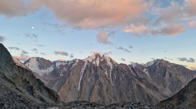 δύο-ελληνες-πρώτοι-σε-απάτητη-κορυφή-τ-563149174