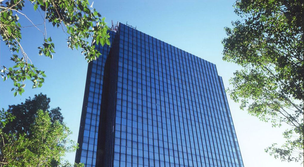 Μπάμπης Βωβός: Ο άνθρωπος – σύμβολο της χρυσής εποχής του real estate-1