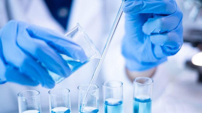 χαμηλές-πτήσεις-σε-επενδύσεις-στον-το-563135044