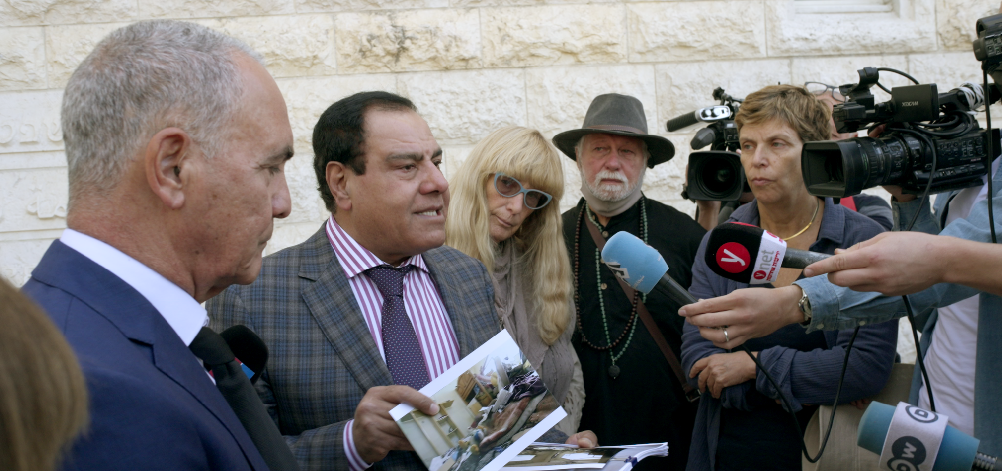 Ενας Παλαιστίνιος γιατρός σε νοσοκομείο του Ισραήλ-2