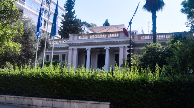 στην-πρώτη-γραμμή-563128210