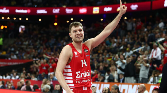 ο-σάσα-βεζένκοβ-επέστρεψε-επίσημα-στο-563143180