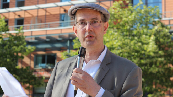 πάτρικ-βέιλ-στην-κ-τα-δημοκρατικά-κό-563123032