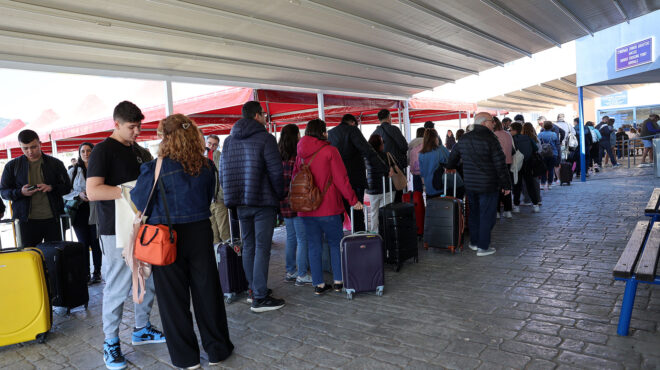 τίποτα-δεν-σταματάει-την-επέλαση-των-τ-563109211