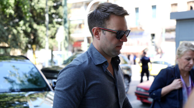 συνεδρίαση-με-δύσκολη-ατζέντα-στον-συ-563107342