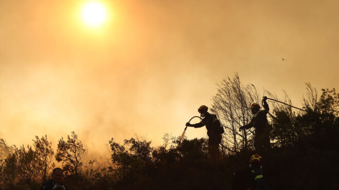 αγρίνιο-φωτιά-σε-δασική-έκταση-στα-κρε-563125990