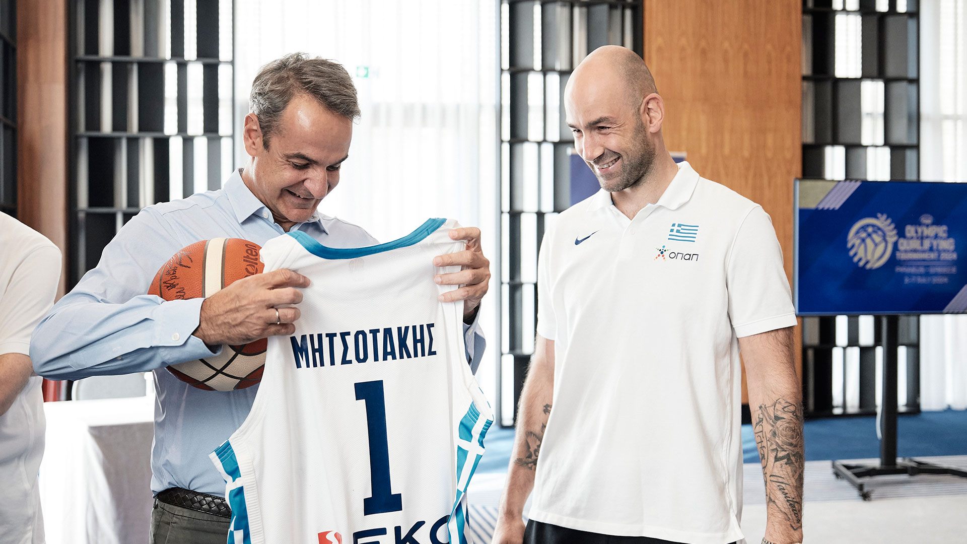 Συνάντηση Κυρ. Μητσοτάκη με τους παίκτες της Εθνικής ενόψει προολυμπιακού-1