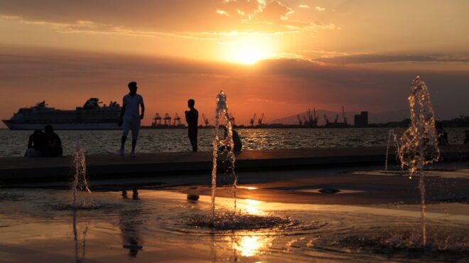 καύσωνας-ποιες-περιοχές-θα-βρεθούν-στ-563122969