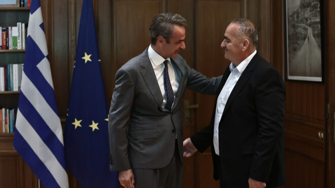 εφτασε-στην-αθήνα-ο-φρέντης-μπελέρης-563126947