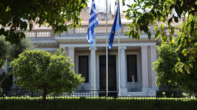 τα-δύσκολα-είναι-μπροστά-563130061