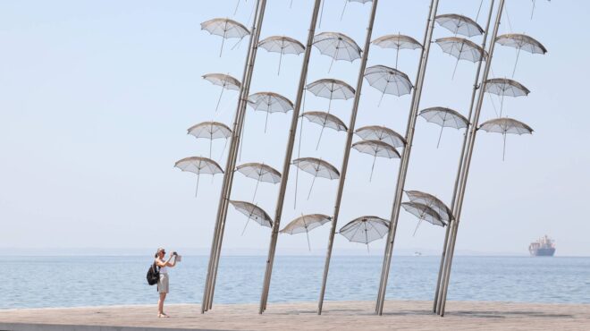 καιρός-στα-ύψη-η-θερμοκρασία-σήμερα-κα-563136835