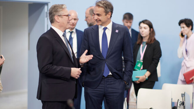 συνάντηση-μητσοτάκη-με-τον-κιρ-στάρμε-563132743