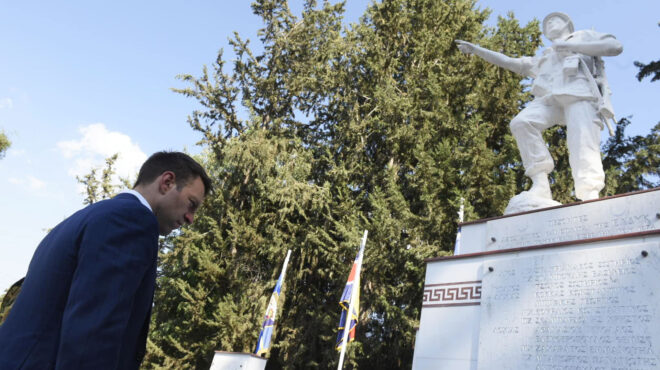 αιφνίδιο-άνοιγμα-από-κασσελάκη-σε-ανδ-563138923