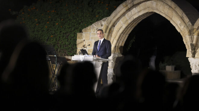 κυρ-μητσοτάκης-το-ότι-συζητάμε-δεν-σημ-563136745