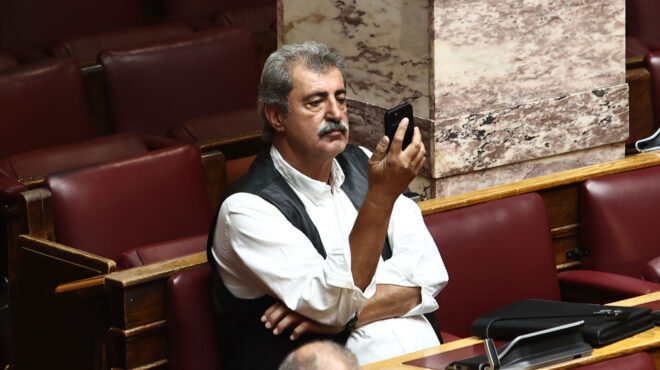 ο-λευκός-χωρισμός-των-σιαμαίων-563145421