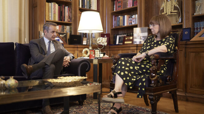 μητσοτάκης-η-προσοχή-της-κυβέρνησης-ε-563149282