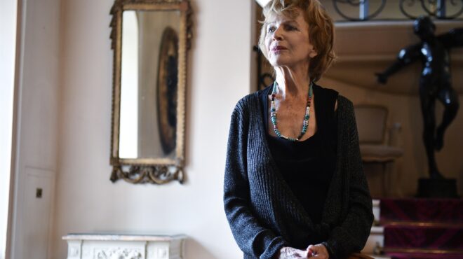 εντνα-ο-μπράιεν-1930-2024-το-γράψιμο-είναι-563150140