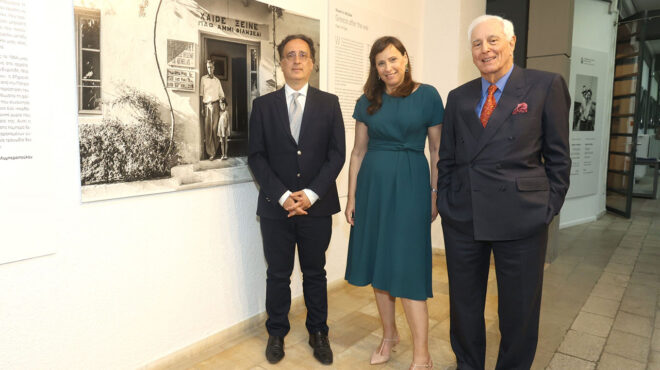 o-ρόμπερτ-μακέιμπ-νοσταλγεί-τα-χρόνια-τ-563141488