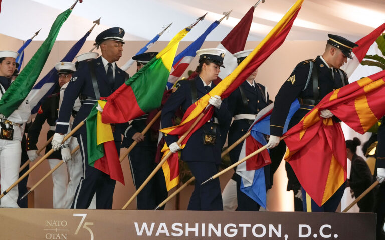 Σκιές στη σύνοδο των 75 χρόνων του ΝΑΤΟ