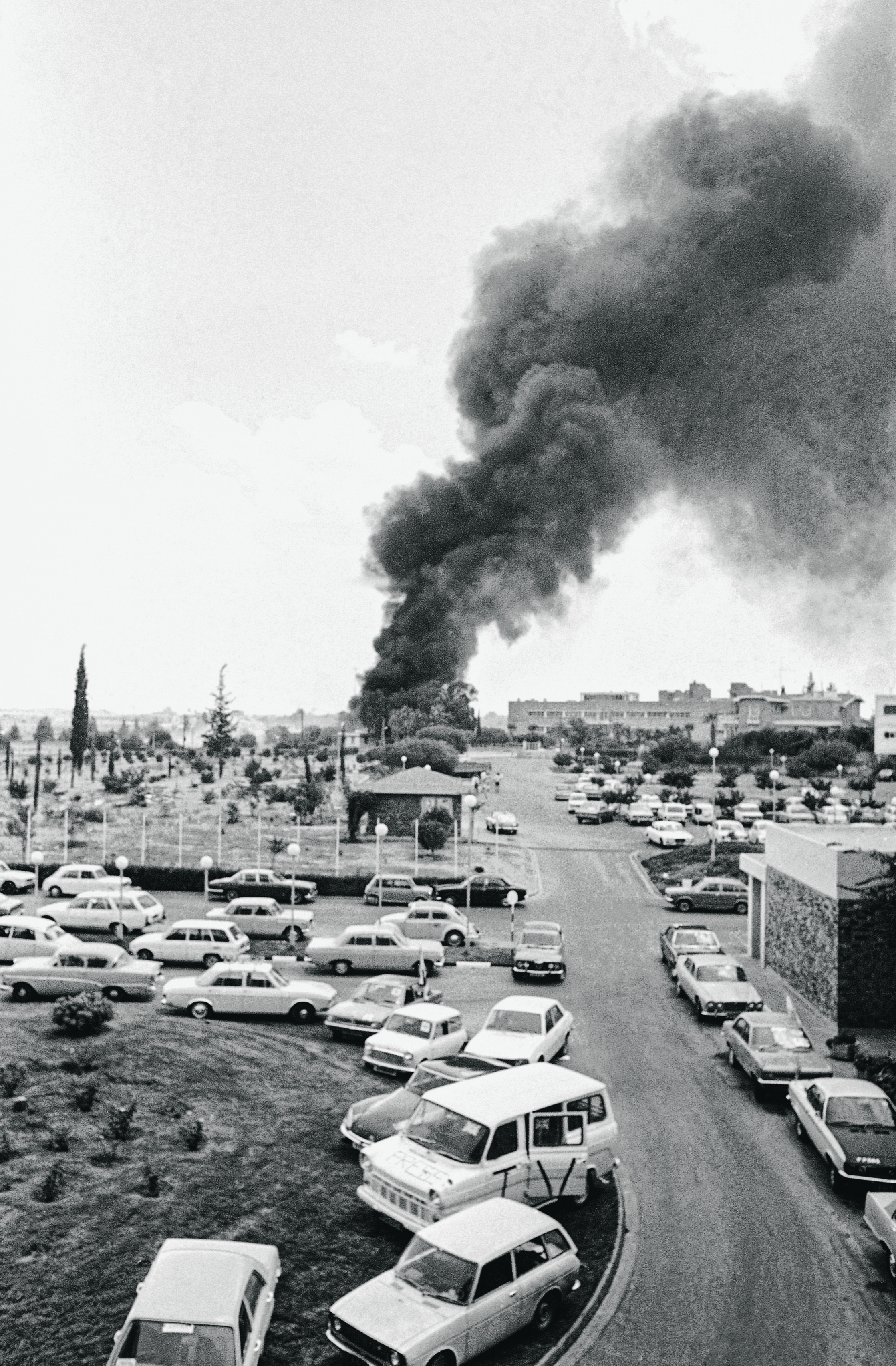 Μεταπολίτευση: Oι πρώτες μέρες-6