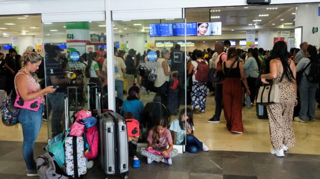 ανω-του-1-δισ-δολ-το-κόστος-από-το-ψηφιακ-563138788