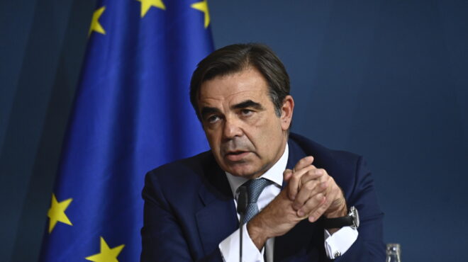 μαργαρίτης-σχοινάς-οι-γάλλοι-γύρισα-563118064