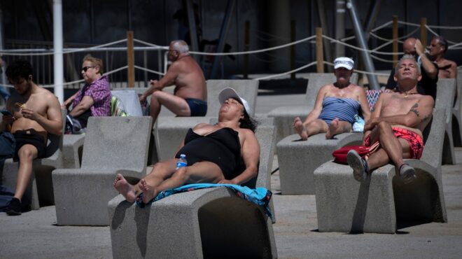 to-ευαγγέλιο-του-σύγχρονου-τουρίστα-563130280