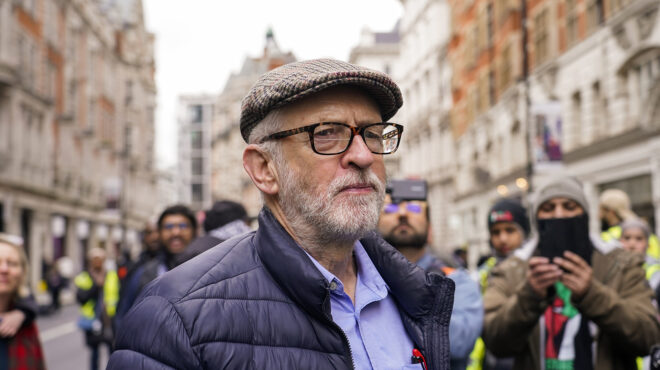 κόρμπιν-εξελέγη-βουλευτής-ως-ανεξάρτ-563111116