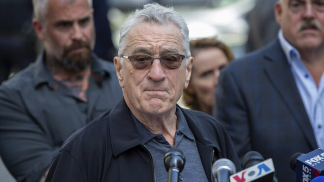 το-χόλιγουντ-αντιδρά-με-ευγνωμοσύνη-563137411