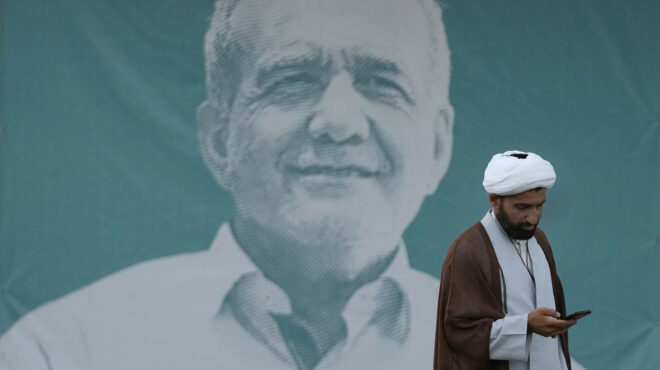 ιράν-νέος-πρόεδρος-ο-μεταρρυθμιστής-μ-563113915