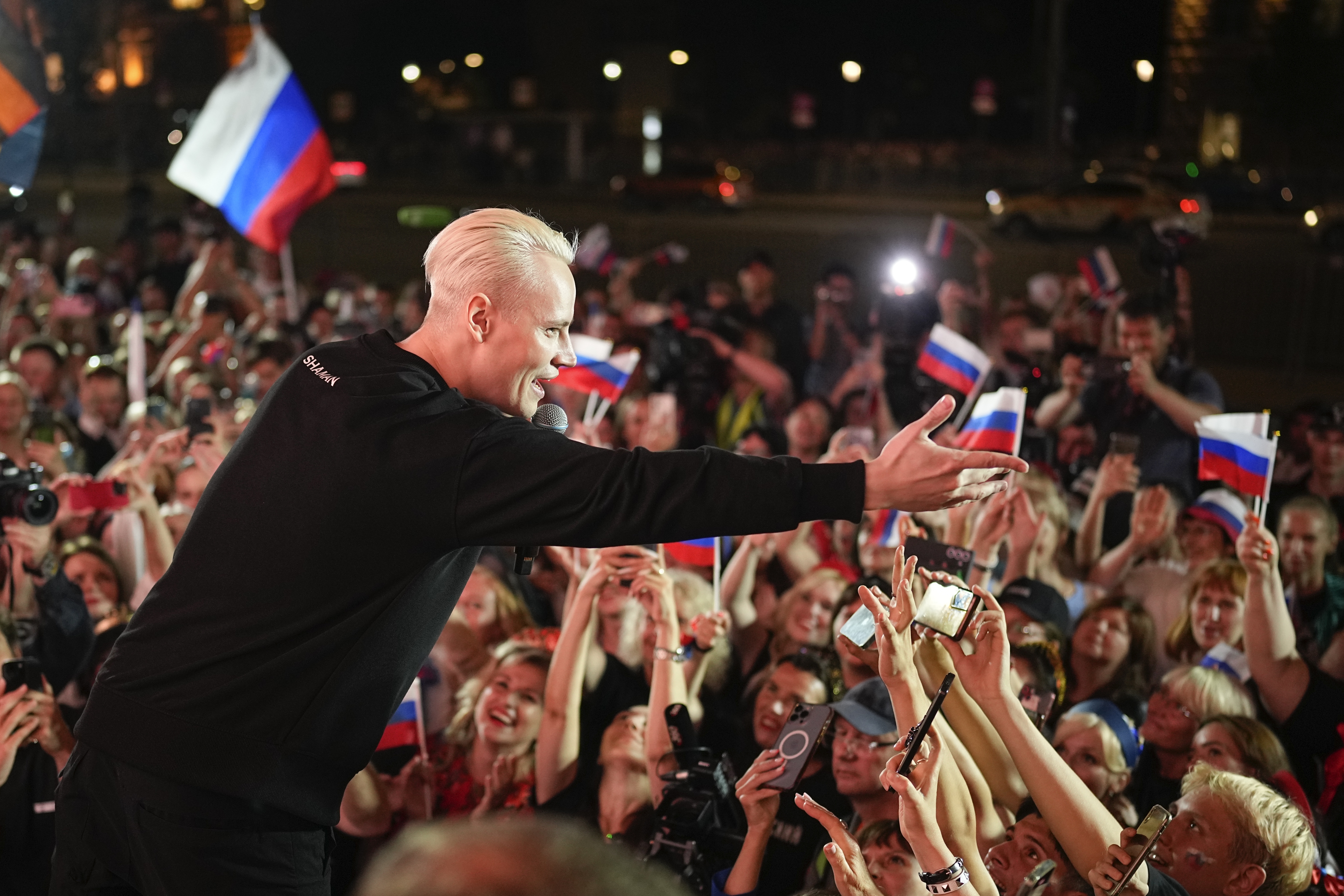 Από το X Factor στην αυλή του Κρεμλίνου-2