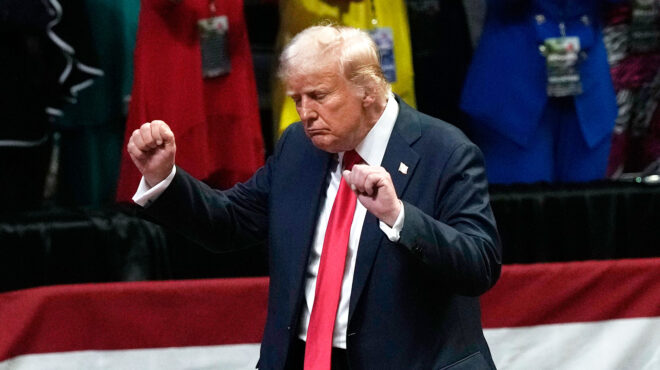 τζέικομπ-χάιλμπρουν-στην-κ-ο-τραμπ-ε-563139238