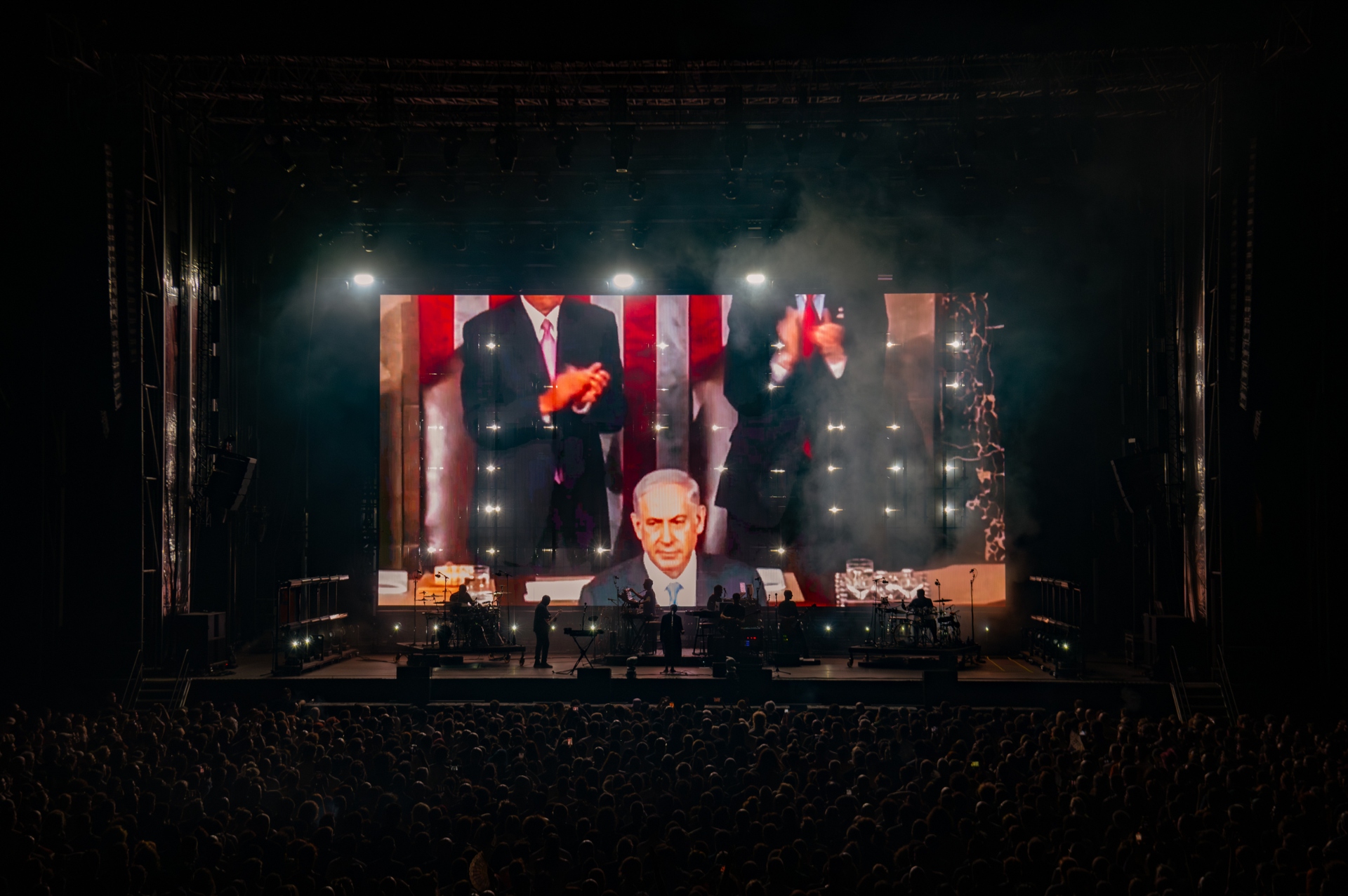 Duran Duran & Massive Attack: Λαμπερά 80s και σκοτεινά 90s στην Αθήνα-8