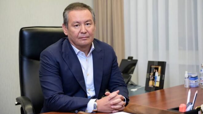 φωτιά-στην-υδρα-ο-επιχειρηματίας-από-τ-563103829