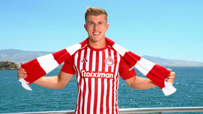 ο-ολυμπιακός-ανακοίνωσε-τον-κοστίνια-563117770