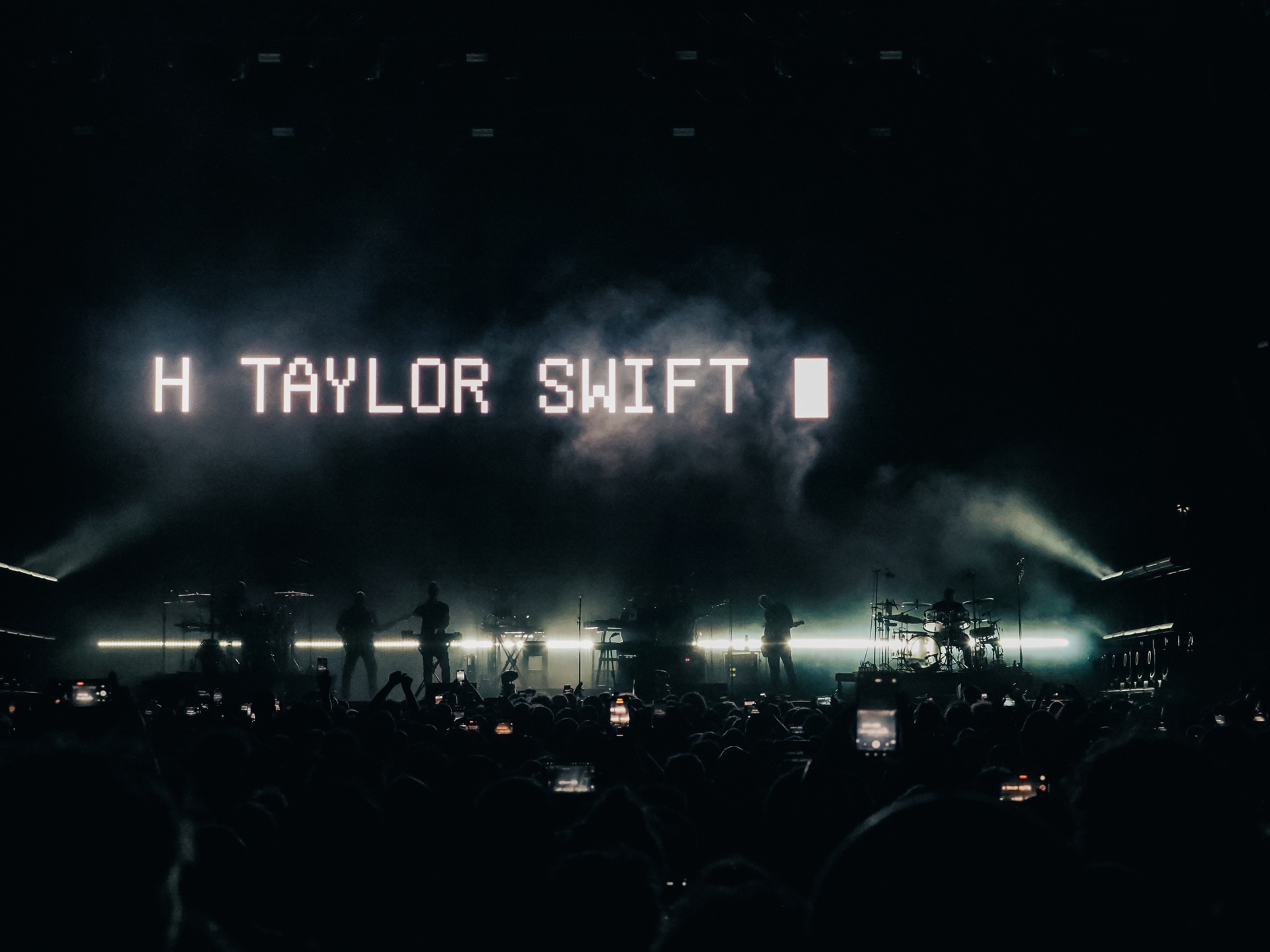 Duran Duran & Massive Attack: Λαμπερά 80s και σκοτεινά 90s στην Αθήνα-4