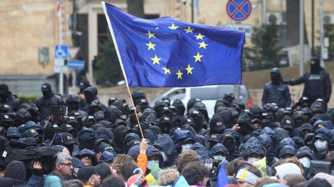 γεωργία-ψηφίστηκε-νόμος-που-περιορίζ-563116987