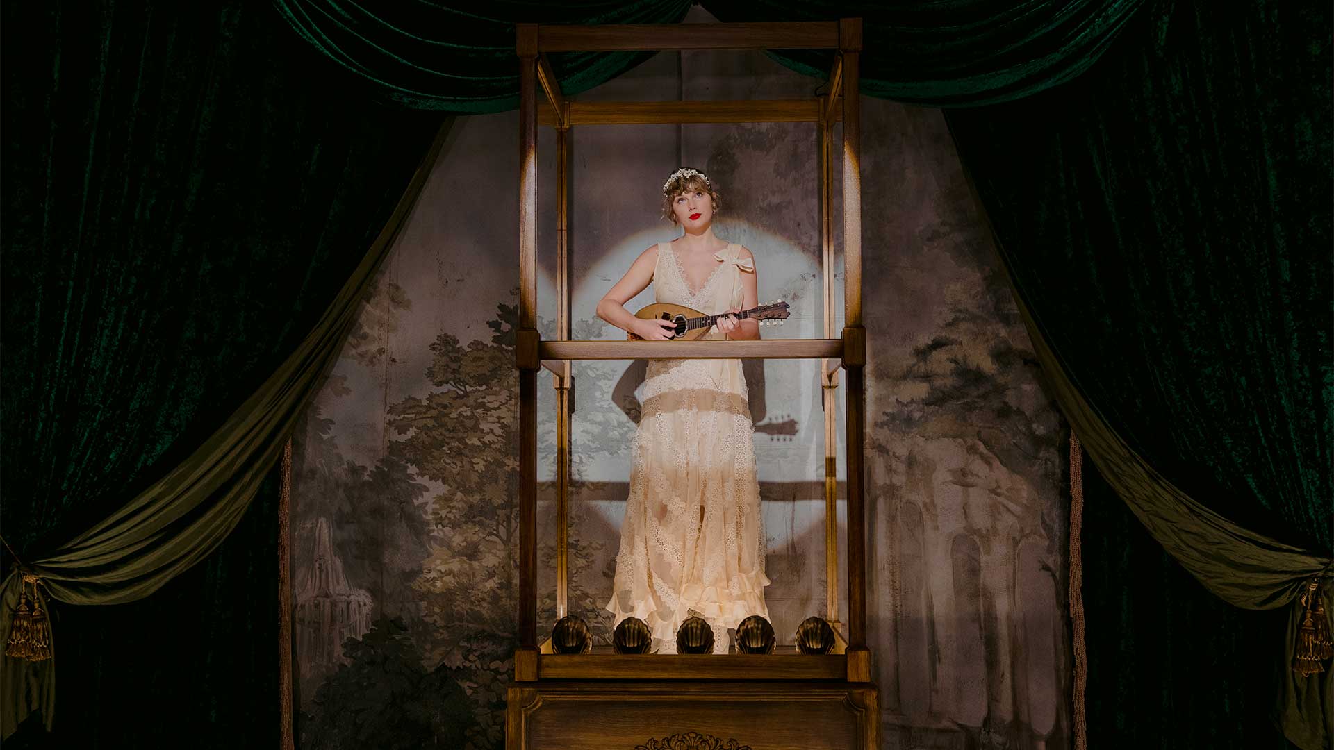 Τέιλορ Σουίφτ: Καλοντυμένη σίγουρα, μουσικά ενδιαφέρουσα όμως;-1