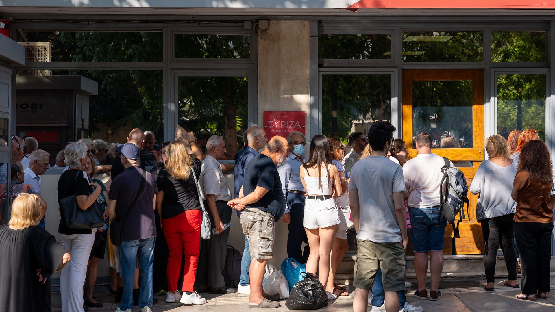 «Τα παράπονά σας στον κύριο Κασσελάκη»-7