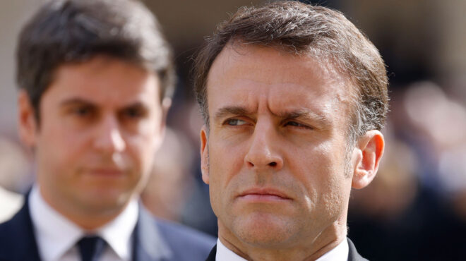 γαλλία-ο-μακρόν-αποδέχθηκε-την-παραίτ-563129203