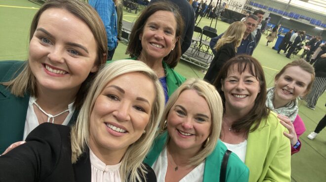 εκλογές-στη-βρετανία-πρώτη-δύναμη-στη-563111323