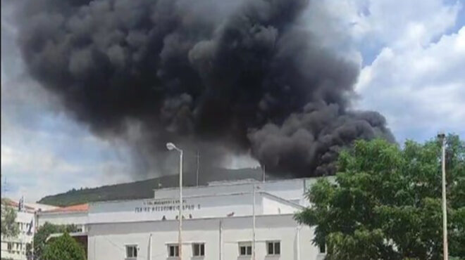 μεγάλη-φωτιά-στο-νοσοκομείο-δράμας-βί-563130529