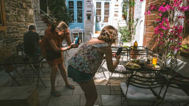 καλοκαίρι-στις-κυκλάδες-5-ωραία-πρωινά-563136856