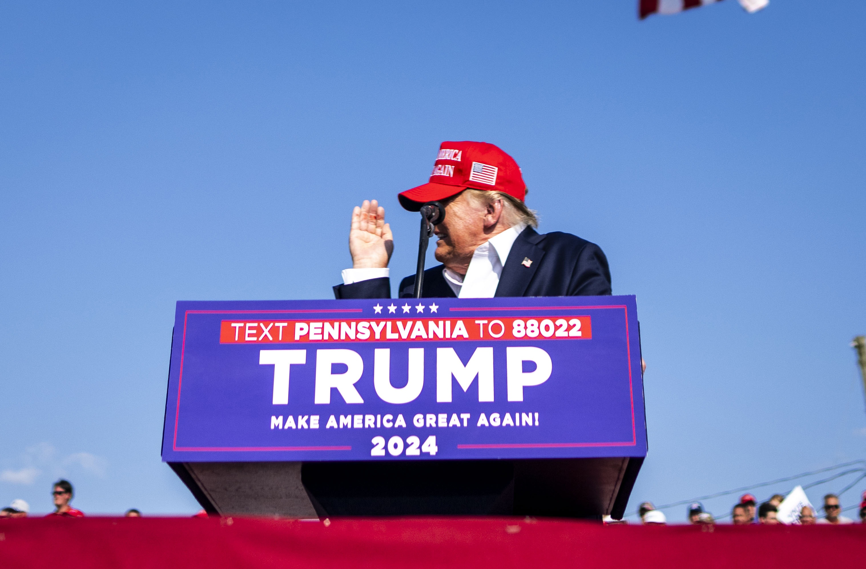 Πώς έγινε η απόπειρα δολοφονίας κατά Τραμπ (χάρτης και εικόνες)-2