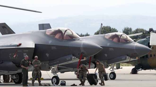 στο-δεύτερο-υψηλότερο-επίπεδο-συναγε-563103646