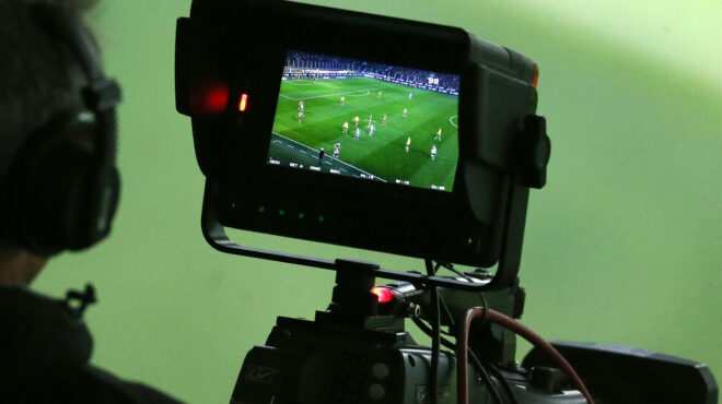 super-league-1-η-εξίσωση-των-τηλεοπτικών-563131957